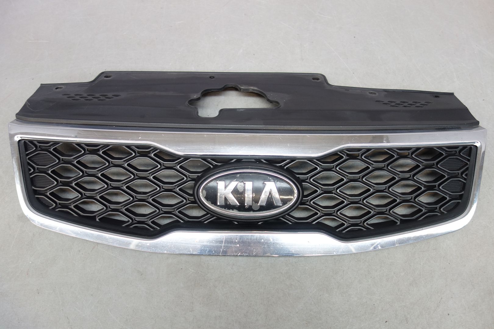 GENUINE KIA SPORTAGE 2018onwards 5 Door SUV FRONT BUMPER p/n 86511